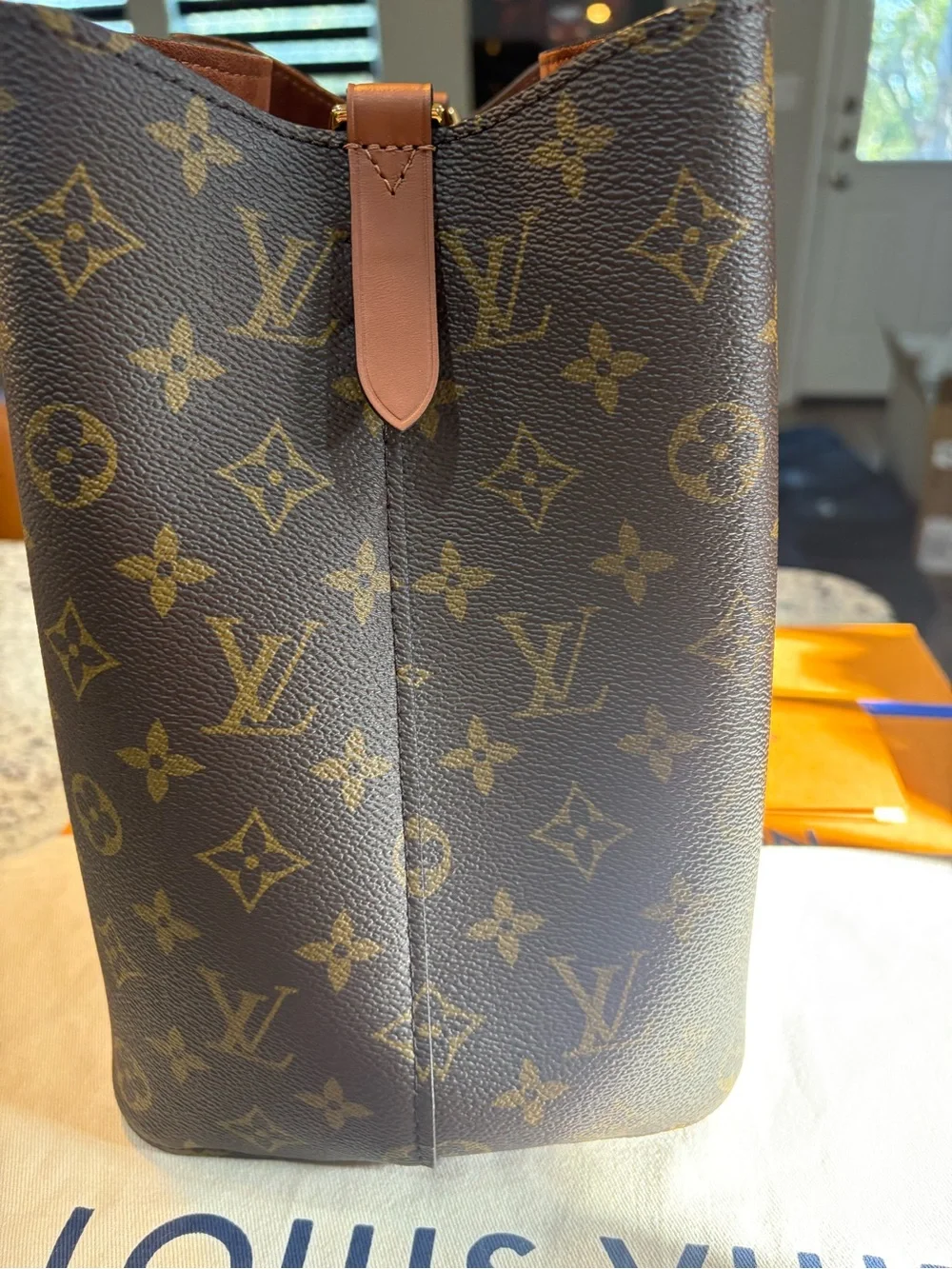 Louis Vuitton Neo Noe MM & Taigarama coin card holder